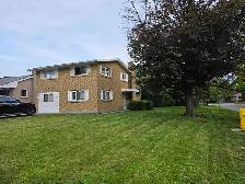 Newly Renovated All-Inclusive Home for Rent - Photo 2