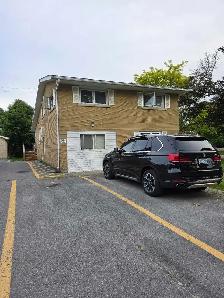 Newly Renovated All-Inclusive Home for Rent - Photo 3