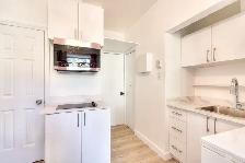 Furnished Stufio w/Balcony - DOWNTOWN - Photo 6