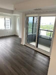 3 Bedrooms Condo with 2.5 bath and Parking , move in now