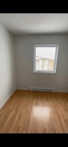 5 1/2 style condo sur 2 étages - Photo 2
