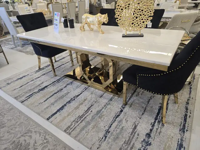 Urgent clearance ...stylish dinning table