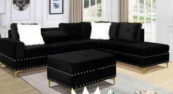 A great discount offer on stylish couch