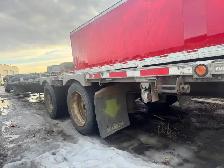 truck  amd trailer - Photo 9