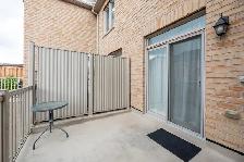 Modern Townhouse Near Woodbine Beach For Rent - Photo 8