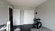 private or sharing awesome room Oshawa - Photo 3