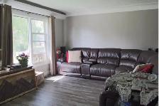 3 Bedroom main floor south side suite - available August 1st - Photo 2