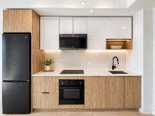 DT Toronto 1bed 1Den 1Bath Luxury Condo For Rent at 5 Defries St - Photo 3