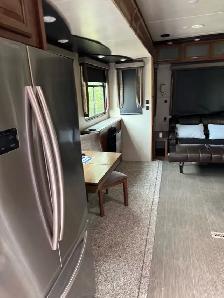2018 Heartland Gateway37 foot 5th wheel - Photo 4