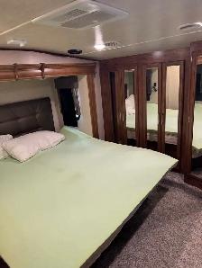 2018 Heartland Gateway37 foot 5th wheel - Photo 6