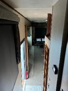 2018 Heartland Gateway37 foot 5th wheel - Photo 8