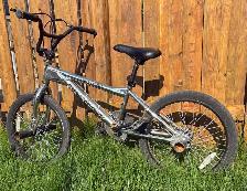 Vélo enfants/ kids bicycle