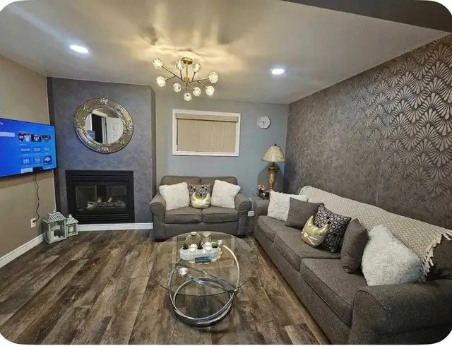 ALL INCLUSIVE. FULLY FURNISHED 2 Bedroom Beautiful Unit for Rent
