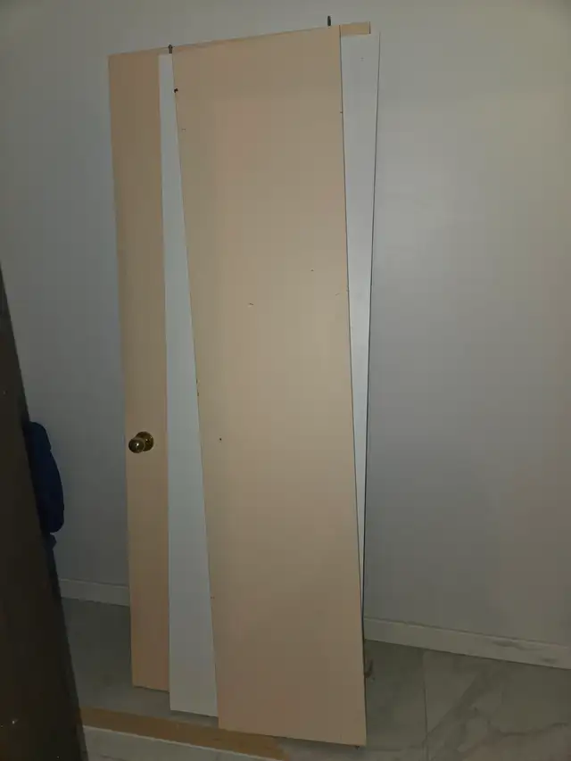 Portes à Vendre (30x80) (24x80) (18x80)