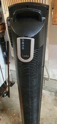 Lasko Oscillating Performance Tower Fan, with remote T48312C - Photo 2