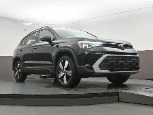 2025 Volkswagen Taos Trendline AWD ONE OWNER! Low KMS, Like New! - Photo 37