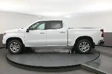 2026 Chevrolet Silverado 1500 LTZ Heated & Ventilated Seats, Tou - Photo 32