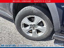 2019 Toyota RAV4 XLE AWD - Photo 2