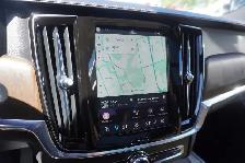 2022 Volvo V90 FRONT MASSAGING SEATS / ONE OWNER / CLEAN CARFAX! - Photo 15