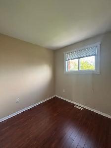WELCOME TO 152 HAMPTON GREEN - THREE BEDROOM HOME AVAILABLE - Photo 10