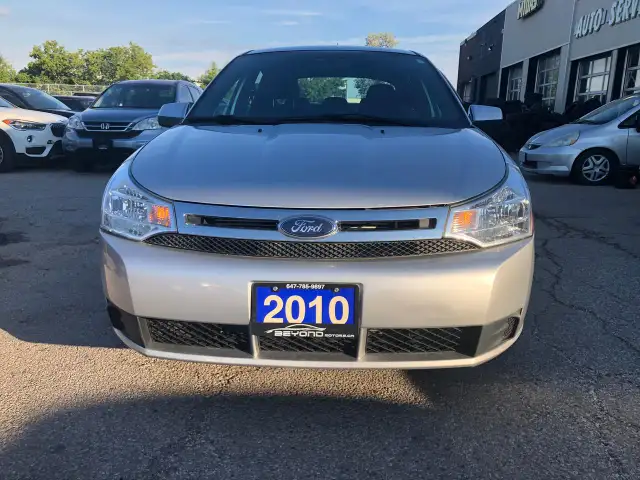 2010 Ford Focus SE CERTIFIED WITH 3 YEARS WARRANTY INCLUDED