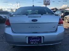 2010 Ford Focus SE CERTIFIED WITH 3 YEARS WARRANTY INCLUDED - Photo 4