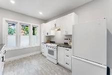 Charming, modernized family home in the heart of Peterborough - Photo 3