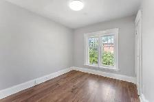 Charming, modernized family home in the heart of Peterborough - Photo 13