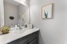 Charming, modernized family home in the heart of Peterborough - Photo 19