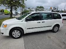 2010 Dodge Grand Caravan 119' WB - Photo 3