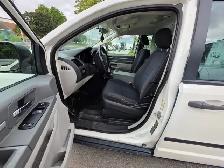 2010 Dodge Grand Caravan 119' WB - Photo 16