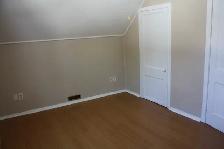 Cute 3 bdrm house in the Tree Streets with fridge, stove, washer - Photo 19