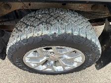 2018 GMC 1500 Crew Cab 4x4 SLE 5.3L - Rebuilt Title - Photo 10