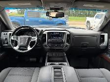 2018 GMC 1500 Crew Cab 4x4 SLE 5.3L - Rebuilt Title - Photo 11