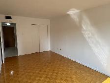 Appartement 3 1/2 - ACCÈS direct METRO SHERBROOKE - TOUT INCLUS - Photo 9