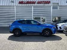 2025 Dodge Hornet R/T AWD/NAVIGATION /360 CAMERA/SUNROOF/FINANCI - Photo 4