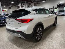 2018 Infiniti QX30 AWD|NAVIGATION - REAR CAMERA - PANO-ROOF - CO - Photo 5