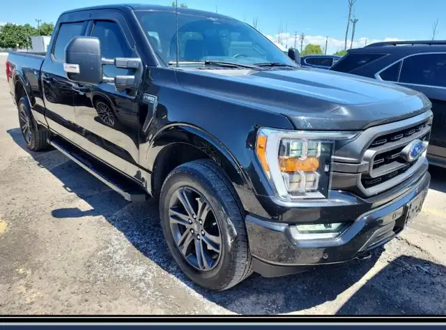 2023 Ford F-150 XLT Crew 4X4 | 5.0L V8 | 302A | Max Tow Pkg