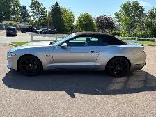 2020 Ford Mustang - Photo 5