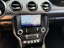 2020 Ford Mustang - Photo 15