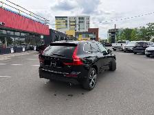 2021 Volvo XC60 MOMENTUM AWD LEATHER PAN/ROOF NAV B/SPOT CAMERA - Photo 7