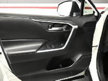 2023 Toyota RAV4 XLE Sunroof Carplay Heated Seats Blind Spot - Photo 11
