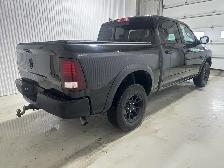 RAM 1500 Classic Warlock cabine d'équipe 4x4 caisse de 5 pi 7 po - Photo 5
