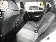 2024 Toyota RAV4 LE No Accident Radar Cruise Lane Assist Blind S - Photo 22