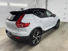 Volvo XC40 T5 R-Design AWD 2022 à vendre - Photo 7