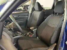 2019 Nissan Rogue SV SV|Accident Free|lot's of Service History - Photo 11