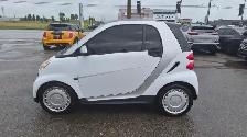 2015 Smart fortwo PURE, CLEAN, LOW KMS, LEATHER, 2 SETS RIMS, CE - Photo 2