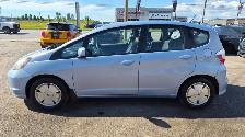 2009 Honda Fit LX, HATCH, AUTO, ALLOYS, RELIABLE, CERTIFIED - Photo 2