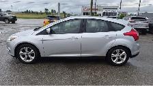 2013 Ford Focus SE, 2 SETS WHEELS, NO ACCIDENTS, CERTIFED - Photo 2