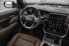 2026 GMC Acadia Denali Ultimate | Panoramic Sunroof | Enhanced - Photo 29